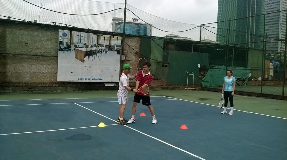 Khóa học tennis nâng cao